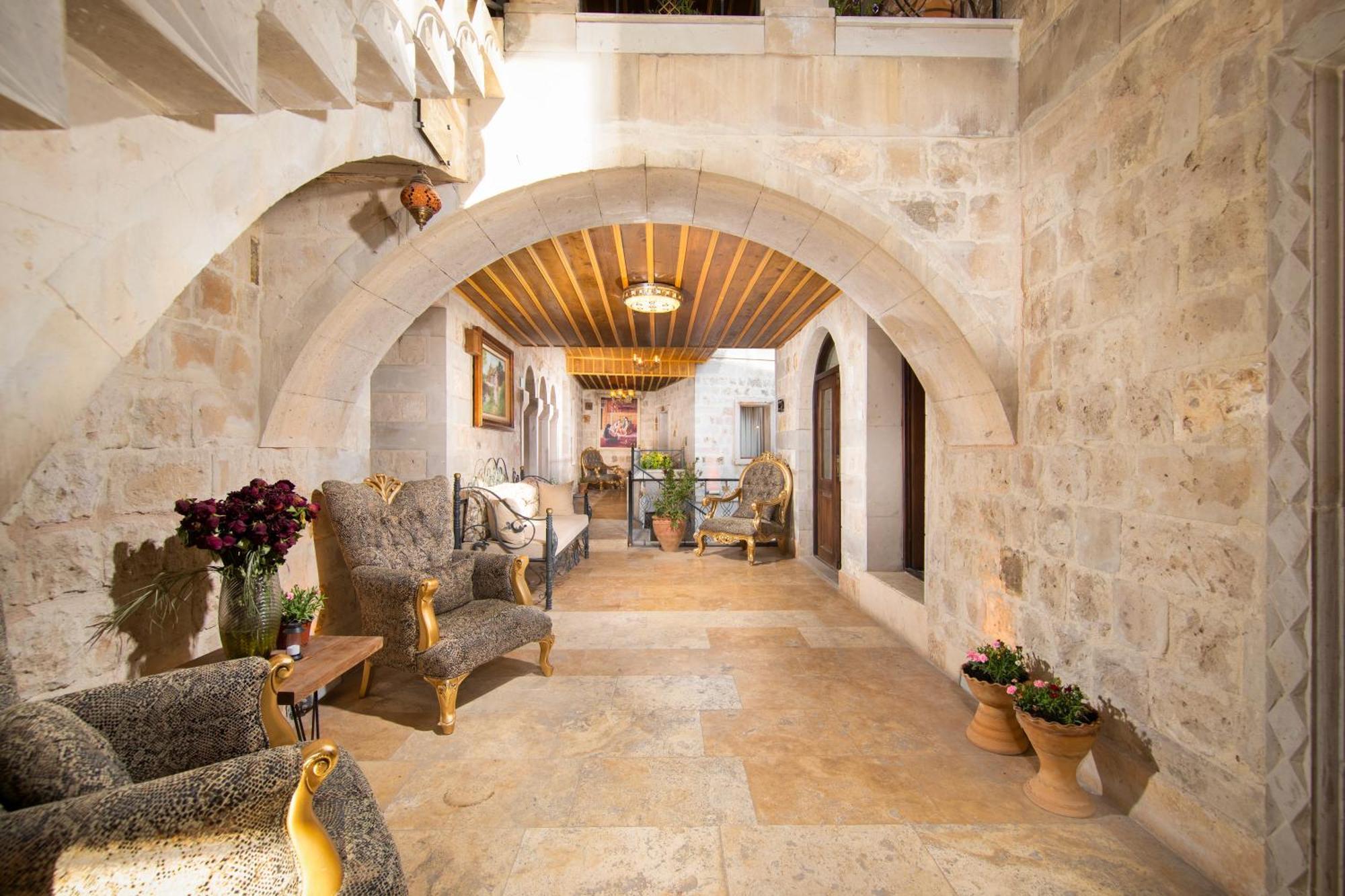 Cappadocia Pegasos Cave Suite Hotel Uchisar Exterior foto